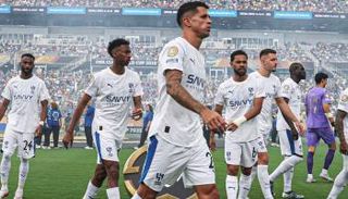 القنوات الناقلة لمباراة الهلال اليوم 