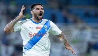 ألكسندر ميتروفيتش مهاجم الهلال السعودي