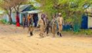 ضربات ميدانية وملاحقات مالية.. الصومال يشدد قبضته ضد «الشباب» الإرهابية