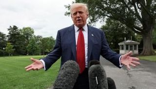 الرئيس الأمريكي دونالد ترامب