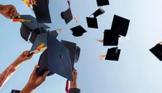 تفوق أربعة توائم بالتوجيهي 2025 بالأردن