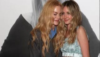 نيكول كيدمان وصنداي روز