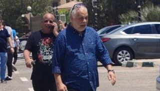 أشرف زكي في جنازة سيد صادق 