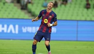 البولندي روبرت ليفاندوفسكي