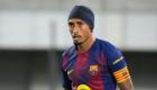 بعد موسم خرافي.. رافينيا ينافس نفسه في برشلونة