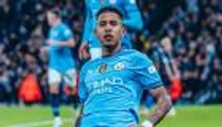 اقتراب سافينيو من توتنهام.. عمر مرموش أكبر مستفيد