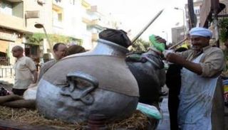 عربة فول - أرشيفية