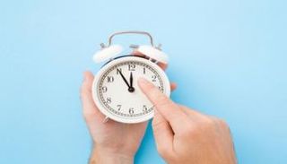 التوقيت الشتوي يبدأ بمصر نهاية أكتوبر