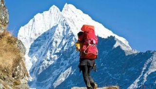 جبال نيبال مورد اقتصادي هام للبلاد