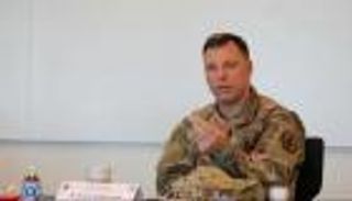 إرهاب وتمدد صيني وروسي.. تحديات تنتظر القائد الجديد لـ«أفريكوم»