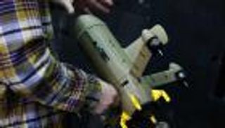 «ستينغ».. مسيرة أوكرانية بسرعة القطار لاعتراض «شاهد»