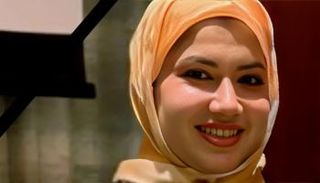 الطبيبة العراقية بان زياد