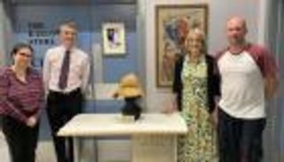 قبعة جندي بمتحف بريطاني تفتح ملف الآثار المصرية بالخارج (خاص)