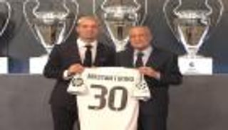 من أجل ميسي.. لاعب ريال مدريد الجديد يصدم الجمهور