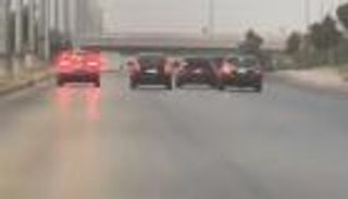 مصر.. القبض على الطالبين المتهمين بمطاردة فتاتين والتسبب في حادث بطريق الواحات