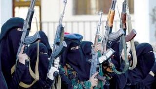 عناصر من التشكيل الحوثي النسائي المعروف بـ"الزينبيات"- أرشيفية