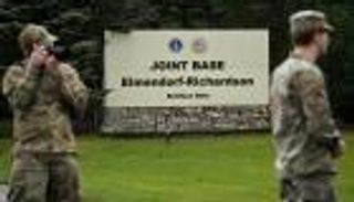 قمة ترامب-بوتين.. اللقاء ثنائي والمصالح رباعية