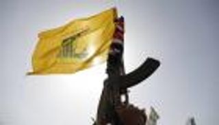 حزب الله يلوح بـ«حرب أهلية» في لبنان ويهدد بـ«معركة كربلائية»