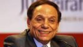 علاء زينهم يكشف كواليس عمله سائق تاكسي قبل الوقوف على مسرح عادل إمام