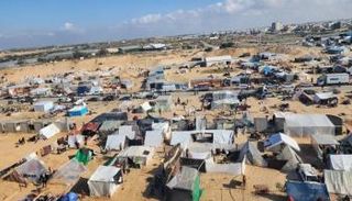 خيام نازحين فلسطنيين في جنوب غزة - أرشيفية