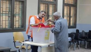 جانب من عملية التصويت