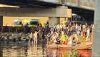 حادث مروع في الجزائر.. 18 قتيلا و24 جريحا إثر سقوط حافلة بوادي الحراش