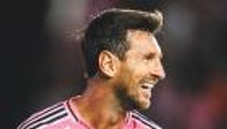 ميسي العائد ينقذ إنتر ميامي.. وشكوك حول تجدد إصابته (فيديو)