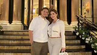 نسرين طافش رفقة أحمد جوهر 