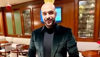 المطرب نور محفوظ