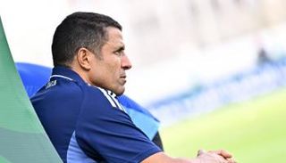 الحسين عموتة مدرب الجزيرة السابق