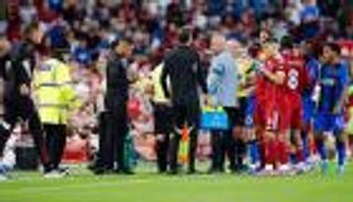 عقوبة مزدوجة لصاحب واقعة العنصرية بمباراة ليفربول وبورنموث