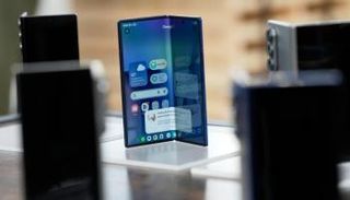 هاتف سامسونغ القابل للطي