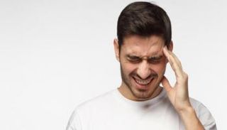 نوبات الصداع تتكرر في الصيف