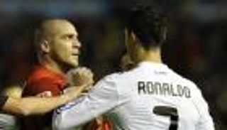 «متعجرف».. هجوم على كريستيانو رونالدو بسبب واقعة عمرها 14 عاماً