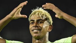 لامين يامال نجم برشلونة