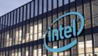 إنتل تقاوم السقوط.. هل تعود أيقونة وادي السيليكون عبر بوابة ترامب؟