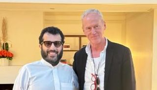 تركي آل الشيخ والمخرج آلان تايلور