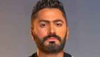 ممازحا عروسين.. تامر حسني يكشف عن «مهنته» بعد اعتزال الغناء