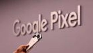 مكالمات واتساب عبر الأقمار الاصطناعية.. ميزة تنافسية في «بيكسل 10»