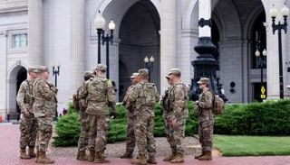 عناصر من الحرس الوطني في العاصمة واشنطن