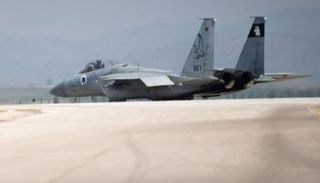 طائرة إسرائيلية شاركت في هجوم سابق على مواقع الحوثيين