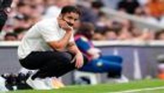 مبارياته أكثر من نقاطه.. أموريم ينذر مانشستر يونايتد بالهبوط