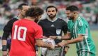 بين رياض محرز ومحمد صلاح.. نجم ميلان يكشف الأفضل