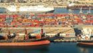 اعتصام يوقف ميناء مصراتة.. ليبيا على أعتاب أزمة إمدادات خطيرة