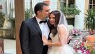 الصور الأولى من حفل زفاف المخرج عثمان أبولبن على فتاة من خارج الوسط الفني