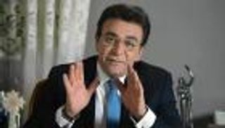 بعد رحيله بأزمة قلبية.. تأجيل جنازة الإعلامي عاطف كامل لعدم وجود أولاده