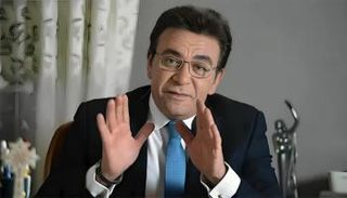 الإعلامي عاطف كامل