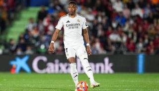 ديفيد ألابا بقميص ريال مدريد