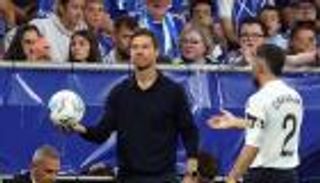 بعد انطلاق الليغا.. كيف فرض تشابي ألونسو فلسفته على ريال مدريد؟