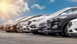 أسعار السيارات في مصر.. موجة انخفاضات تاريخية واختفاء  «الأوفر برايس»